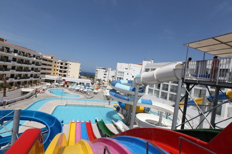 Anastasia Splash Residences Protaras Esterno foto